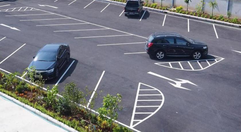 Sans Hotel Ratchaburi Εξωτερικό φωτογραφία