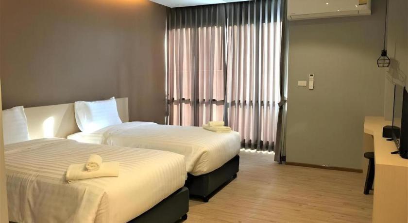 Sans Hotel Ratchaburi Εξωτερικό φωτογραφία