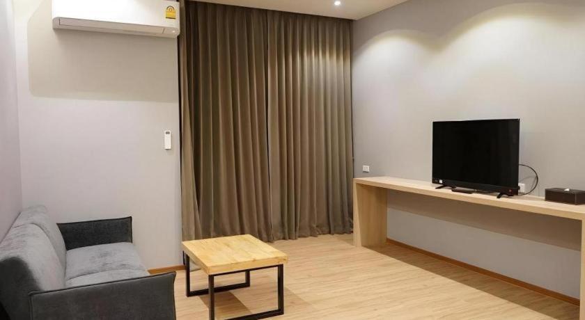 Sans Hotel Ratchaburi Εξωτερικό φωτογραφία