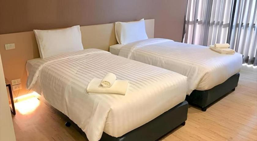 Sans Hotel Ratchaburi Εξωτερικό φωτογραφία