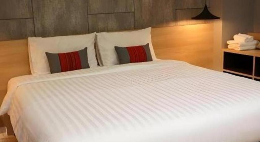 Sans Hotel Ratchaburi Εξωτερικό φωτογραφία