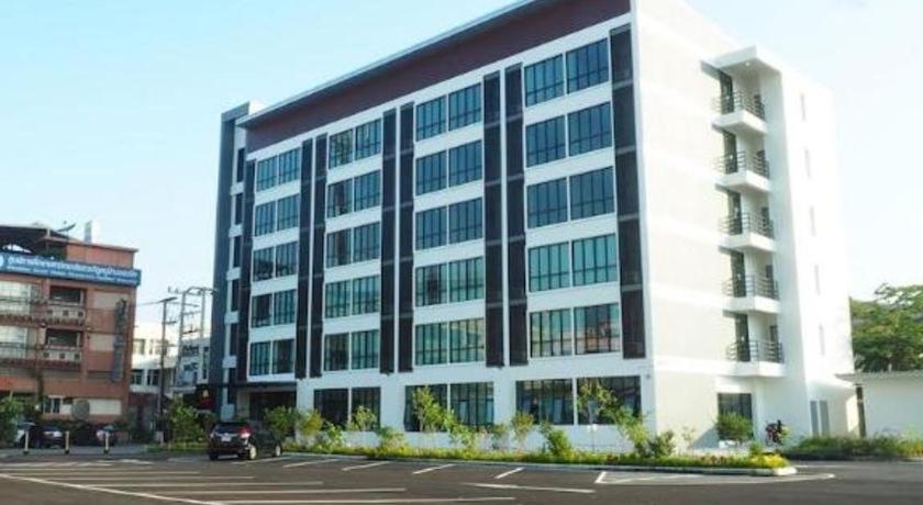Sans Hotel Ratchaburi Εξωτερικό φωτογραφία