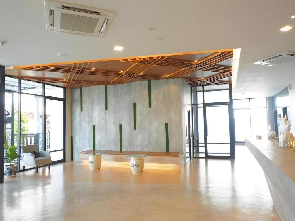 Sans Hotel Ratchaburi Εξωτερικό φωτογραφία