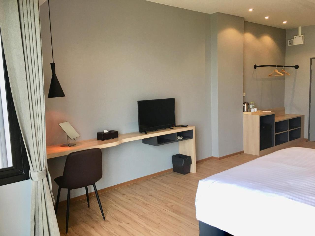 Sans Hotel Ratchaburi Εξωτερικό φωτογραφία